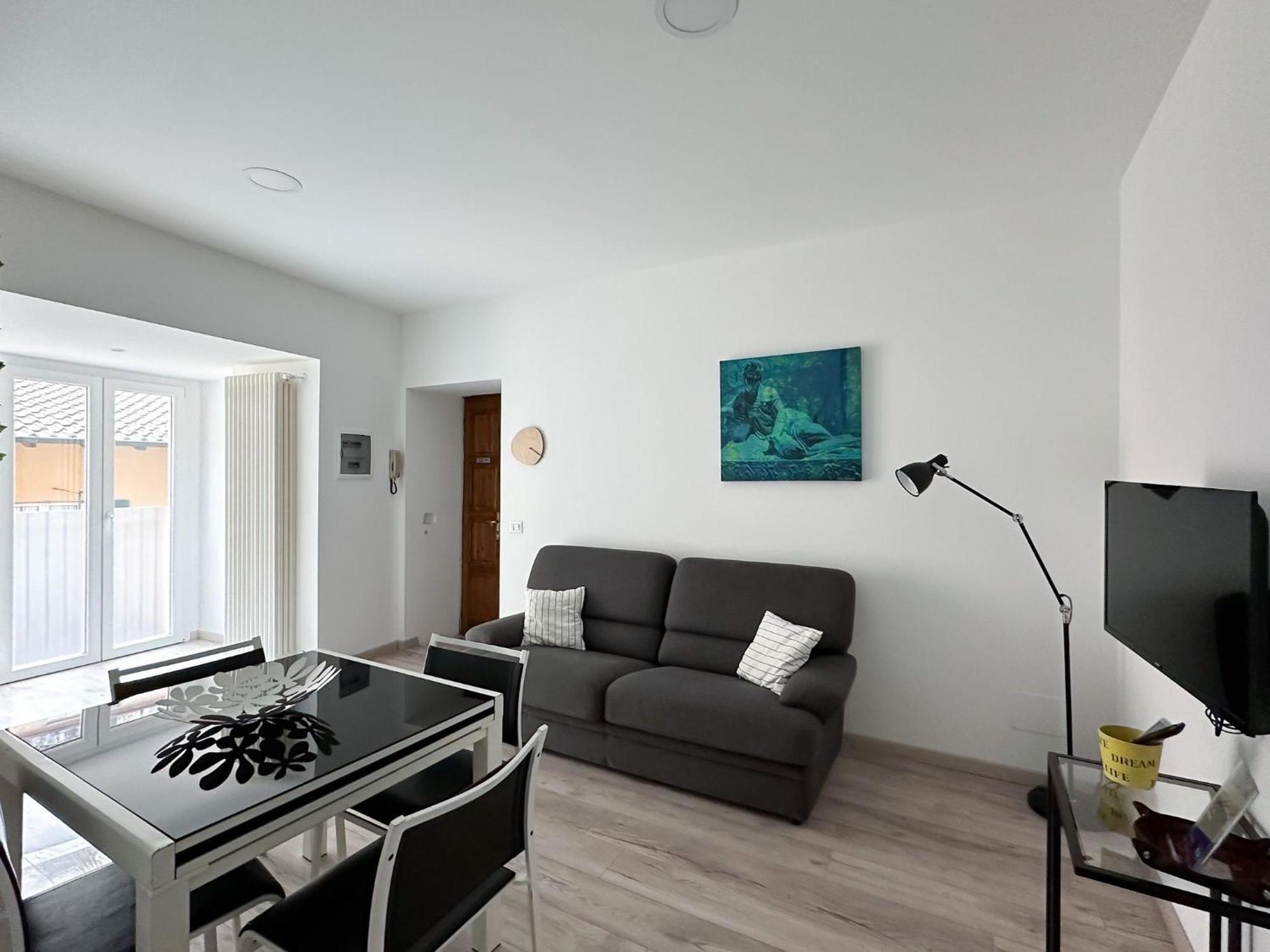 Ca Belverz Center Town Apartment Bellagio Exterior photo